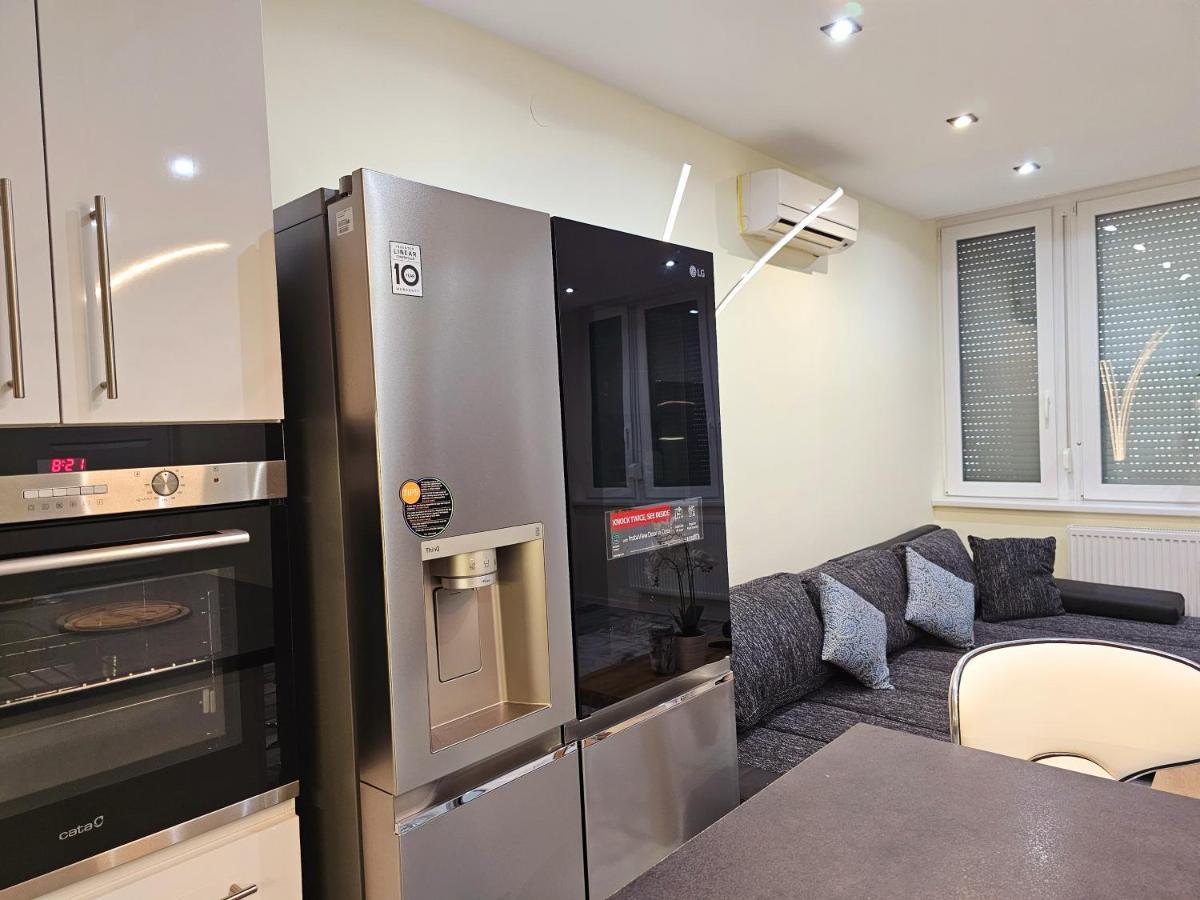 Apartamento Urban Loft Salgótarján Exterior foto